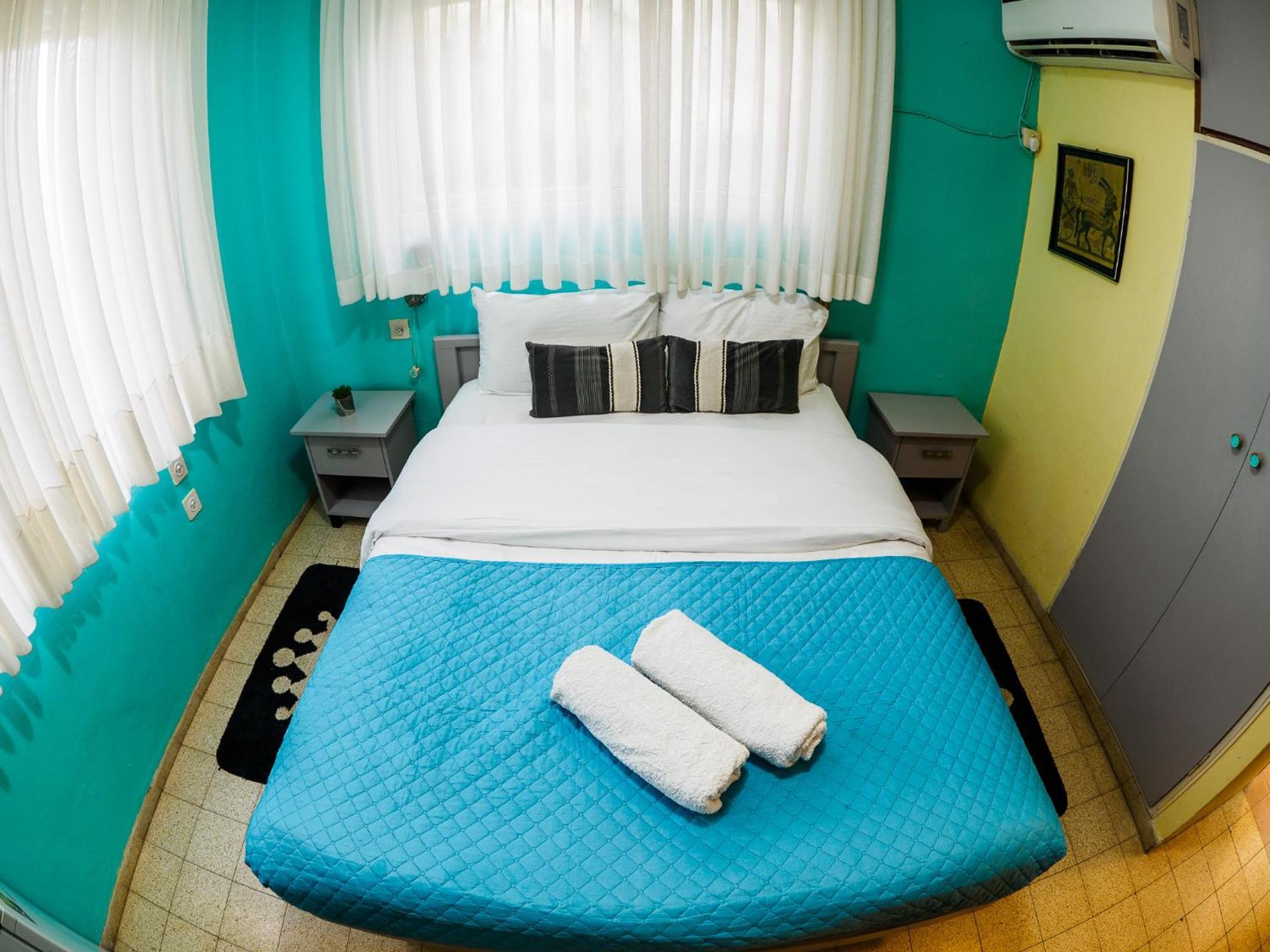 Breezot Yam Hotel นาฮารียา ภายนอก รูปภาพ